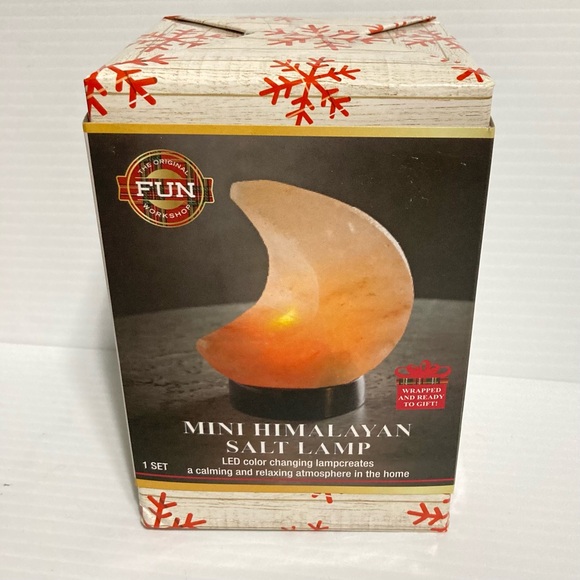 Himalayan Salt Lamp Mini Moon Battery Operated  3 x 4 inches - Picture 11 of 16